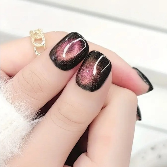 Short Square Rounded Cat Eye Magnetic Fake Press On Nails Kit - Picture 3 of 3